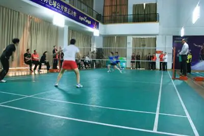 霍华德虽然 霍华德虽然